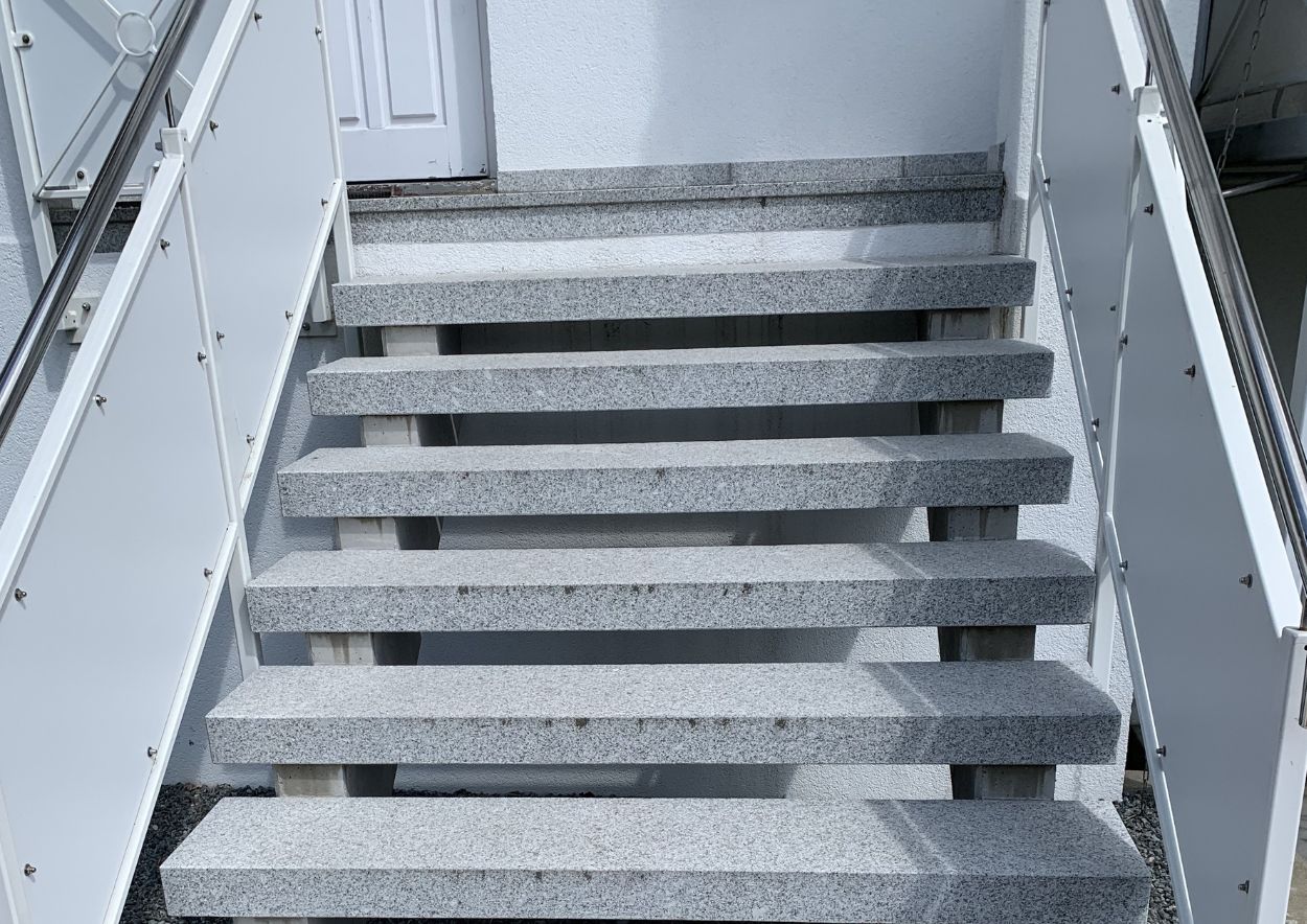 Treppen und Rampen